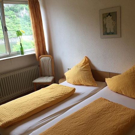 Pension Cafe-Braun เลิฟ ภายนอก รูปภาพ